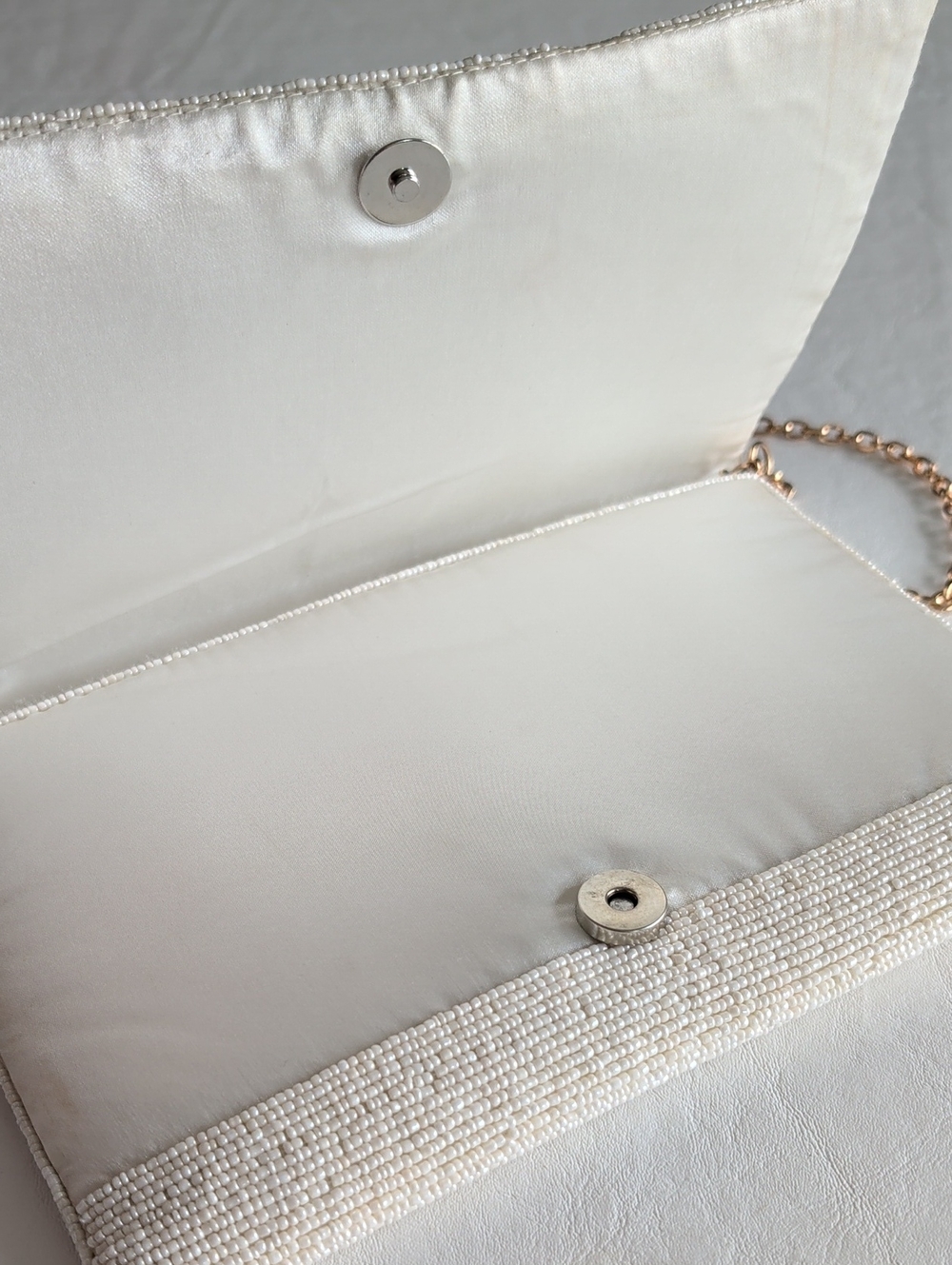 'Happily Ever After' All-over Beaded Floral Bridal Hand Bag Crossbody - Picture 7 of 8